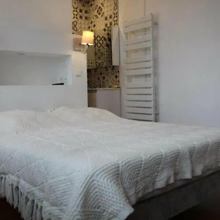 Maison Jonzac, 3 Pieces, 4 Personnes - Fr-1-246d-20 *