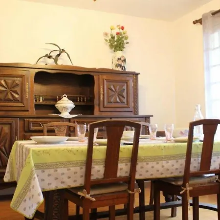 Maison Jonzac, 3 Pieces, 4 Personnes - Fr-1-246d-20